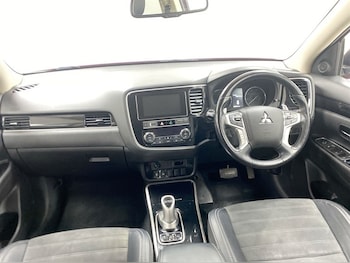 Used Mitsubishi Outlander 2019 for sale - 77210463: Photo