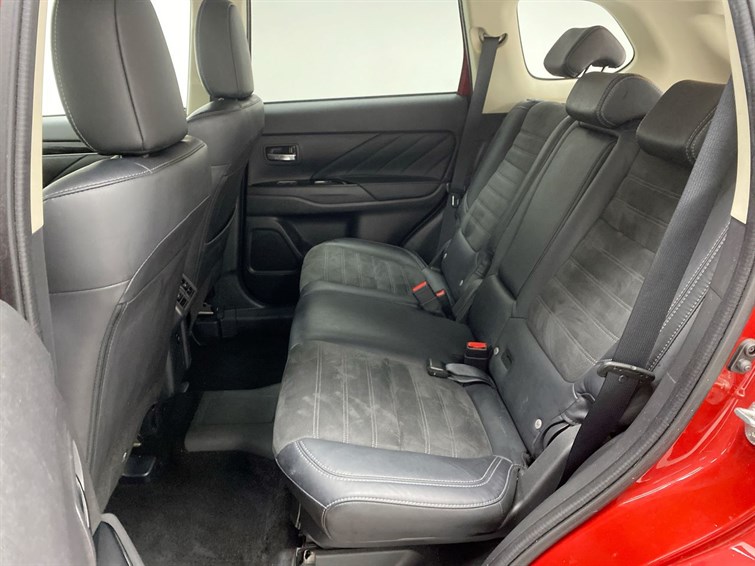 Used Mitsubishi Outlander 2019 for sale - 77210463: Photo 58