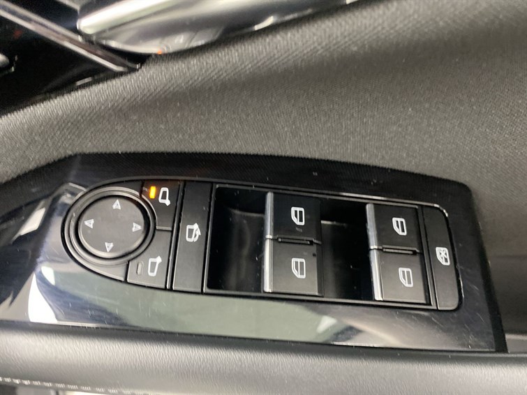 Used Mazda CX-30 2025 for sale - 77941460: Photo 33