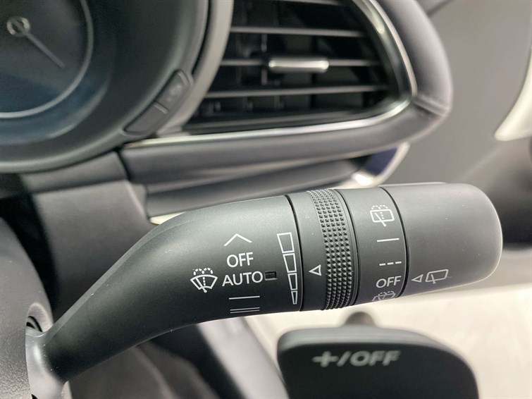 Used Mazda Mazda3 2025 for sale - 77210557: Photo 41