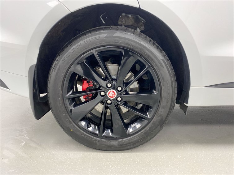 Used Jaguar F-Pace 2022 for sale - 77210449: Photo 16