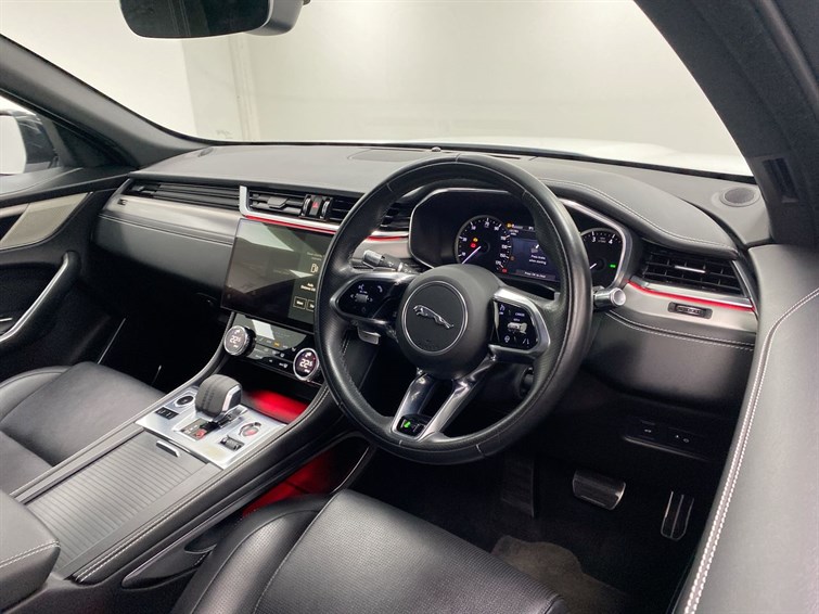 Used Jaguar F-Pace 2022 for sale - 77210449: Photo 32