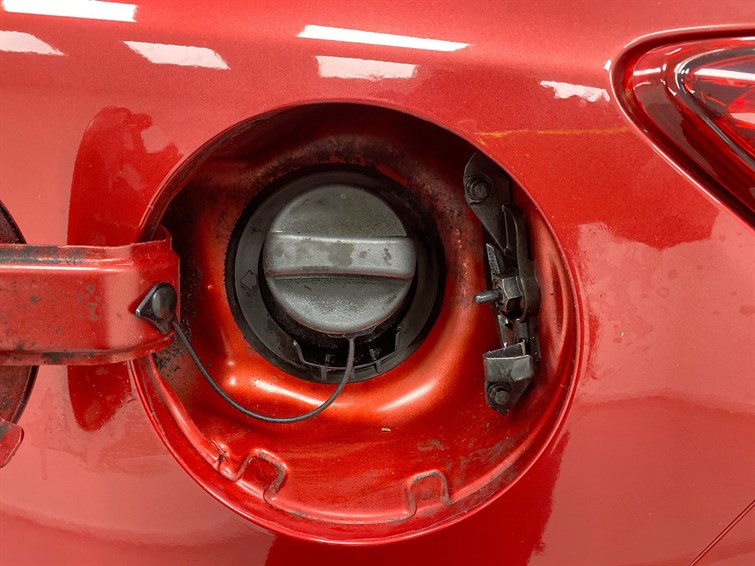 Used Mazda Mazda3 2014 for sale - 77268787: Photo 28