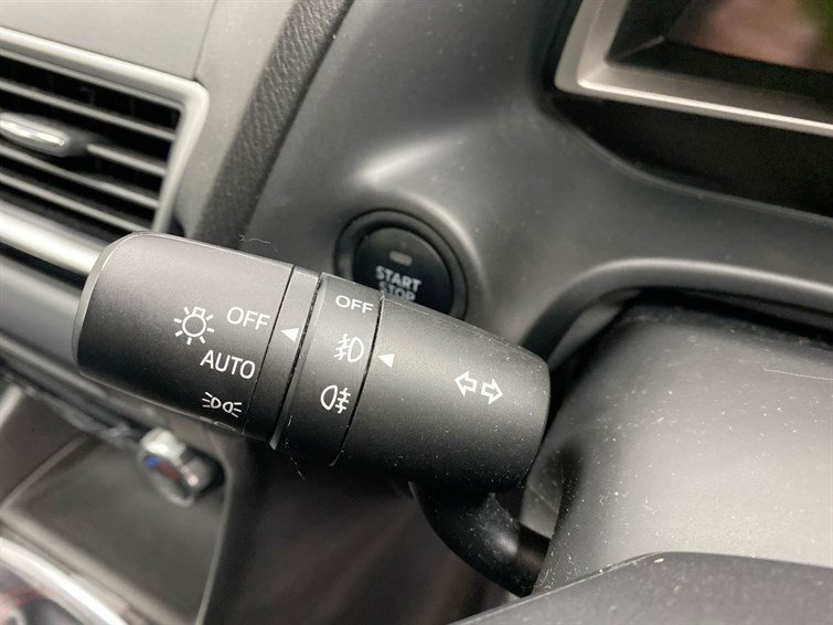 Used Mazda Mazda3 2014 for sale - 77268787: Photo 39