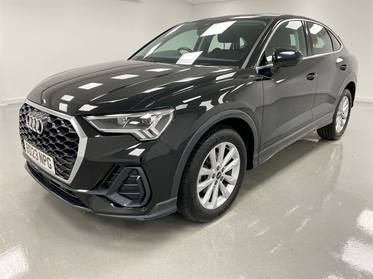 Used Audi Q3 2023 for sale - 77210636: Photo 10