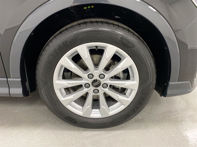 Used Audi Q3 2023 for sale - 77210636: Photo 15