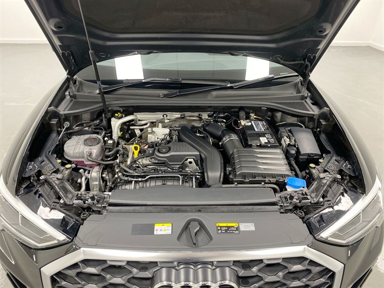 Used Audi Q3 2023 for sale - 77210636: Photo 30