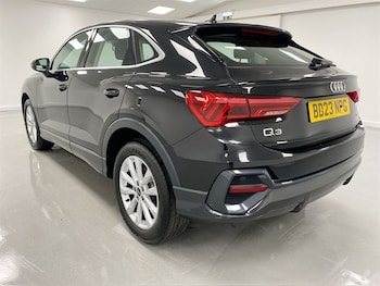 Used Audi Q3 2023 for sale - 77210636: Photo