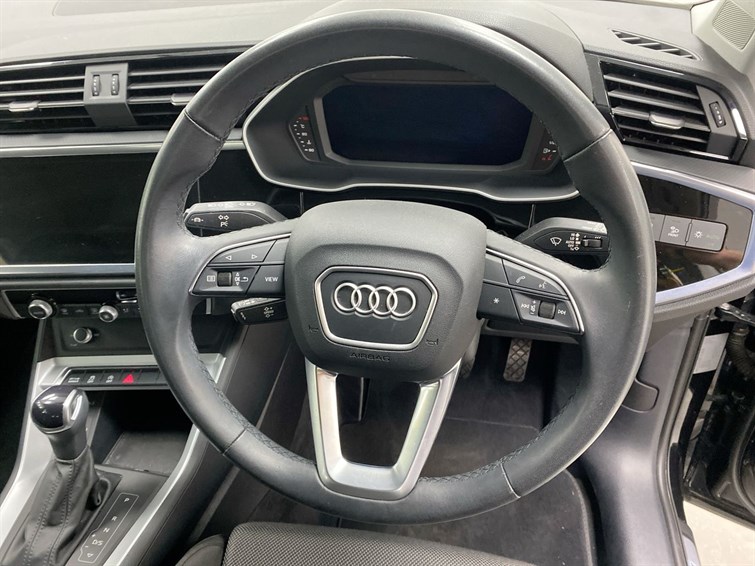 Used Audi Q3 2023 for sale - 77210636: Photo 44