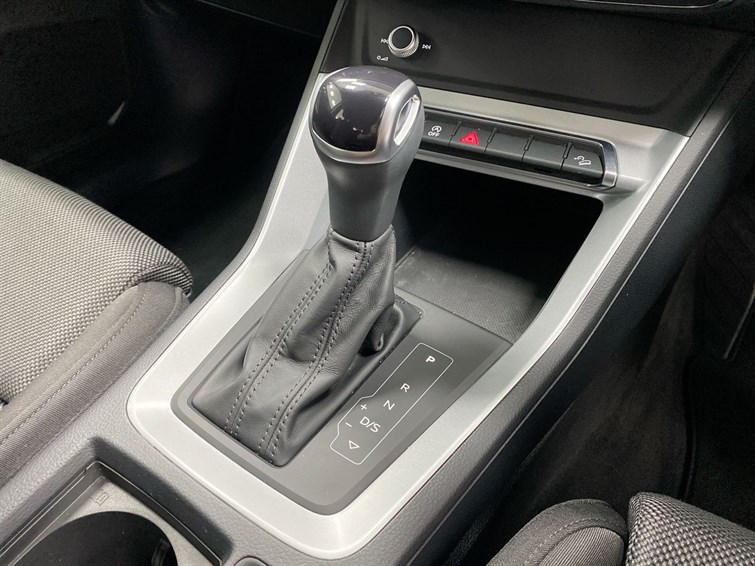 Used Audi Q3 2023 for sale - 77210636: Photo 48