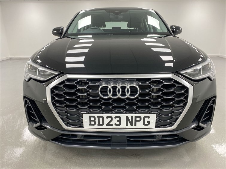 Used Audi Q3 2023 for sale - 77210636: Photo 6