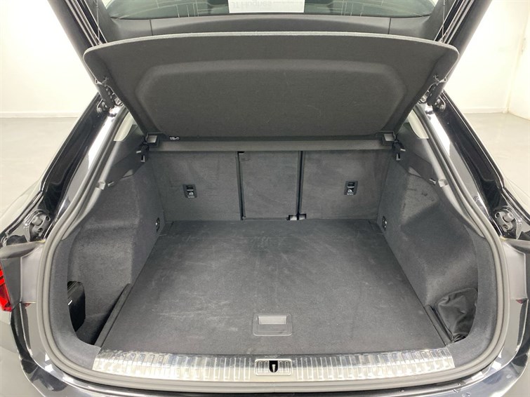 Used Audi Q3 2023 for sale - 77210636: Photo 62