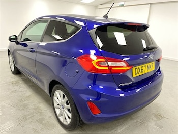 Used Ford Fiesta 2017 for sale - 77470297: Photo