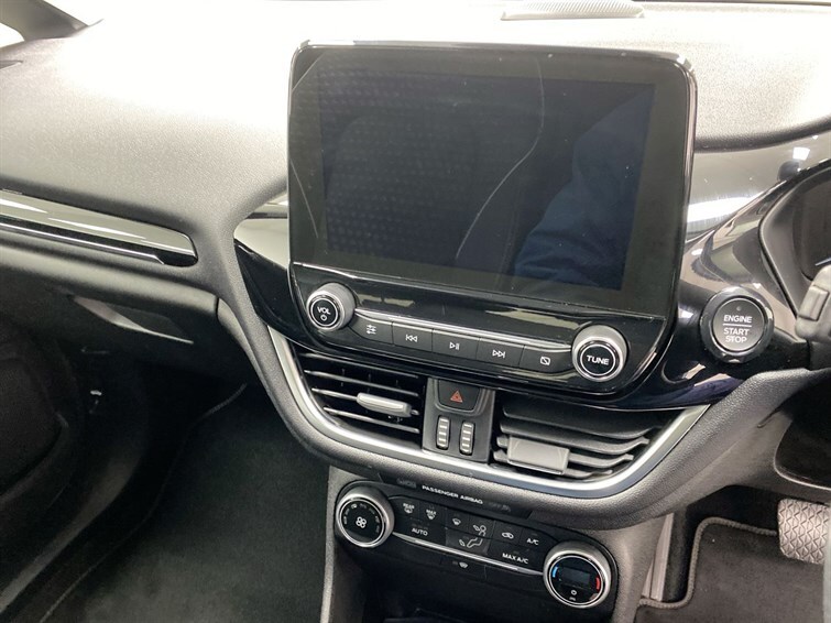 Used Ford Fiesta 2017 for sale - 77470297: Photo 44