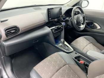 Used Toyota Yaris Cross 2022 for sale - 74800653: Photo
