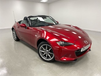 2023 - 1.5 [132] Exclusive-Line 2dr