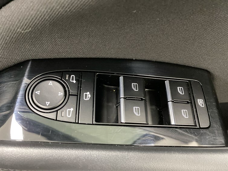 Used Mazda Mazda3 for sale - 77926740: Photo 32