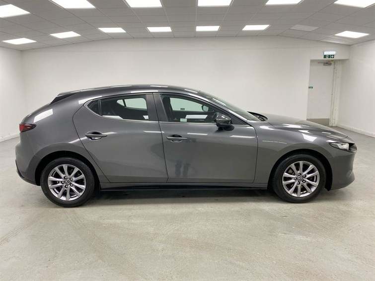 Used Mazda Mazda3 for sale - 77926740: Photo 5