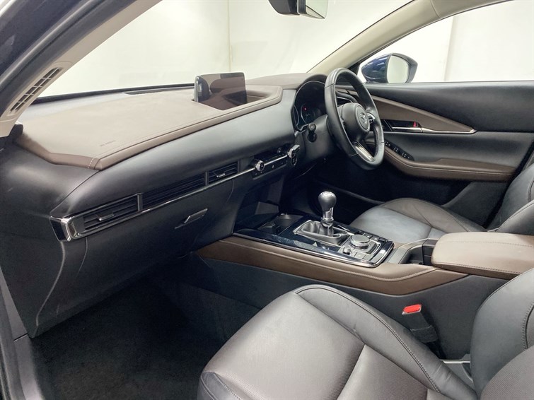 Used Mazda CX-30 2024 for sale - 77210545: Photo 2