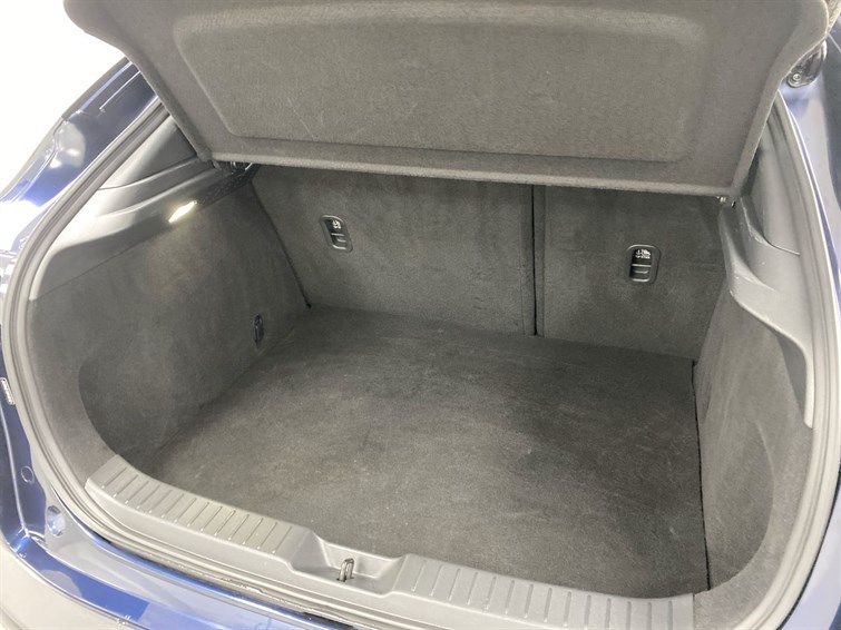 Used Mazda CX-30 2024 for sale - 77210545: Photo 60