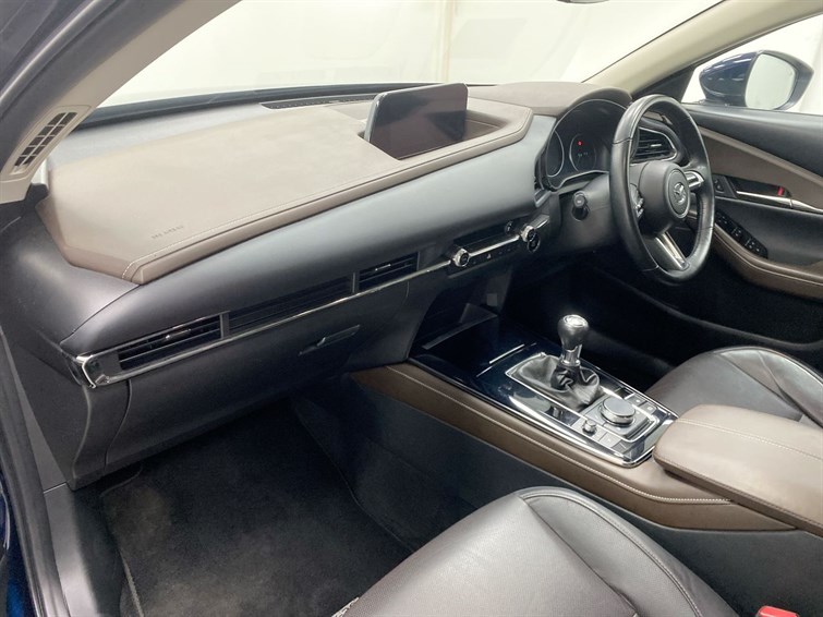 Used Mazda CX-30 2023 for sale - 78081363: Photo 2