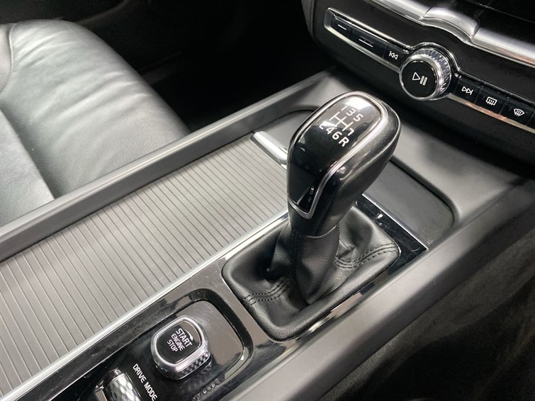 Used Volvo XC60 2018 for sale - 77770473: Photo 48