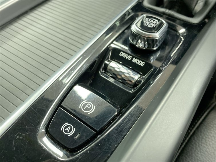 Used Volvo XC60 2018 for sale - 77770473: Photo 50