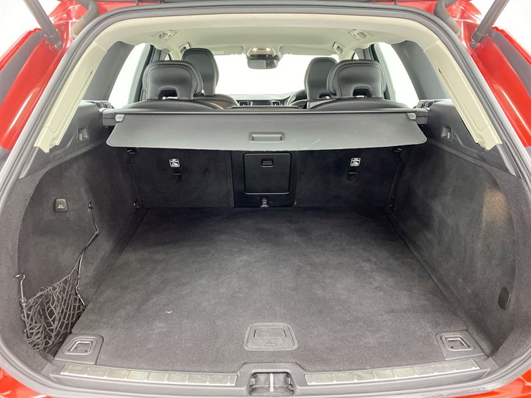 Used Volvo XC60 2018 for sale - 77770473: Photo 62