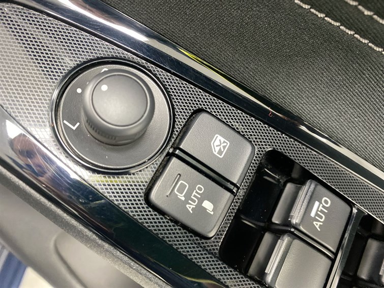 Used Mazda Mazda2 2018 for sale - 77239233: Photo 35