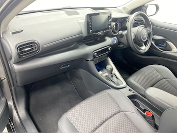 Used Mazda Mazda2 HYBRID 2022 for sale - 77210441: Photo