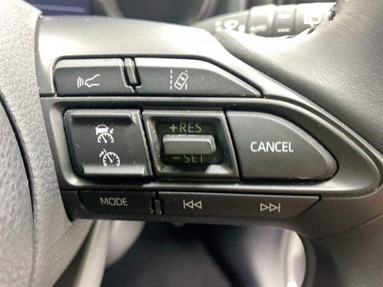 Used Mazda Mazda2 HYBRID 2022 for sale - 77210441: Photo 41