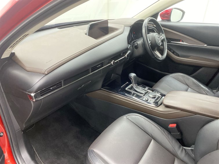 Used Mazda CX-30 2023 for sale - 77613669: Photo 2