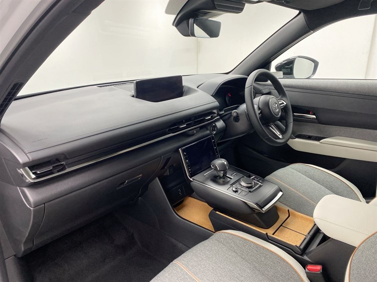 Used Mazda MX-30 2025 for sale - 77210622: Photo 2