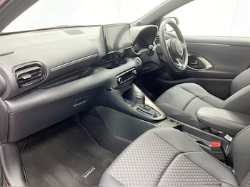 Used Mazda Mazda2 HYBRID 2025 for sale - 77210464: Photo