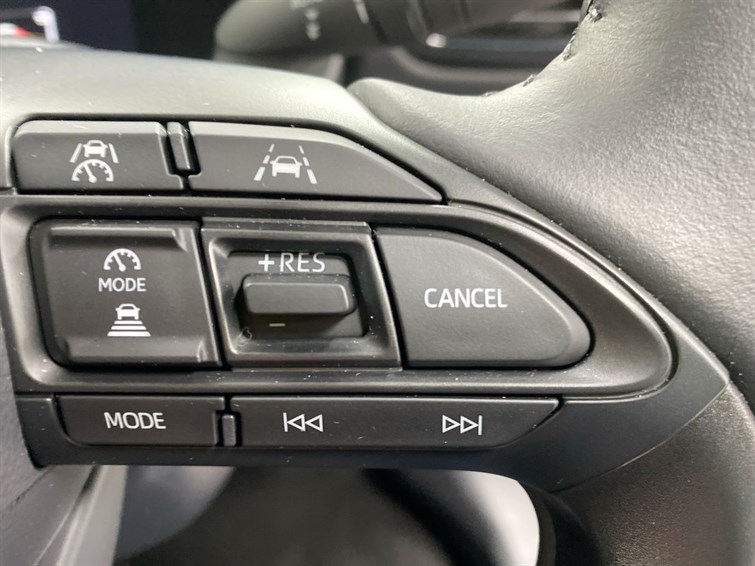 Used Mazda Mazda2 HYBRID 2025 for sale - 77210464: Photo 41