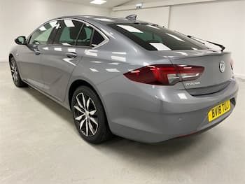 Used Vauxhall Insignia 2018 for sale - 79768268: Photo
