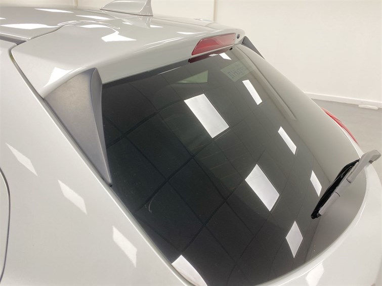 Used Mazda Mazda2 2023 for sale - 77770478: Photo 25