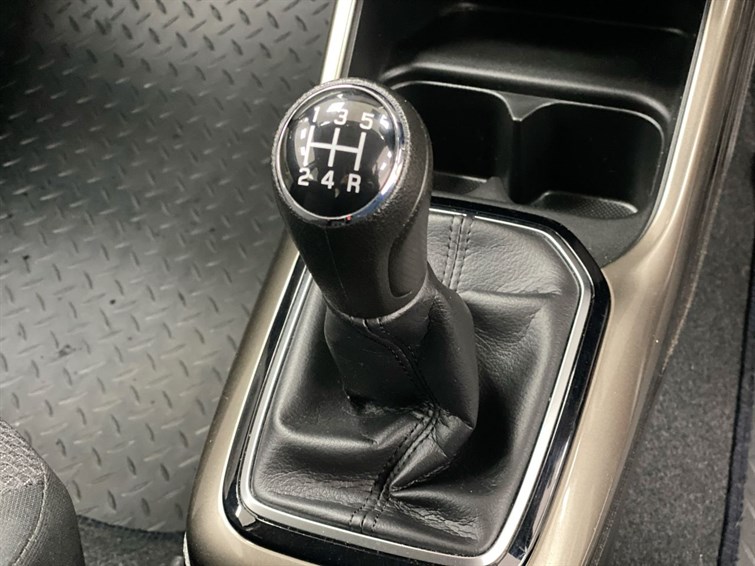 Used Suzuki Ignis 2019 for sale - 77210521: Photo 49