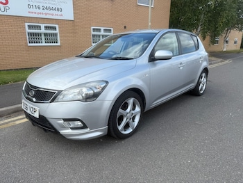 Used Kia Ceed 2011 for sale - 75535959: Photo