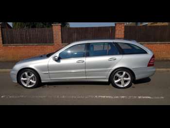 Used Mercedes-Benz C-Class 2005 for sale - 74211137: Photo