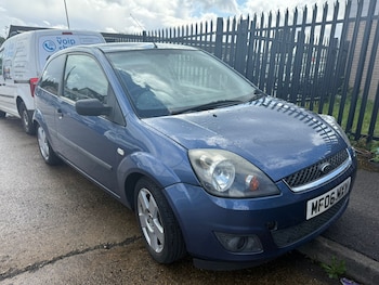 Used Ford Fiesta 2006 for sale - 75802369: Photo