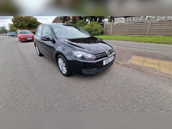 Used Volkswagen Golf 2011 for sale - 76091196: Photo