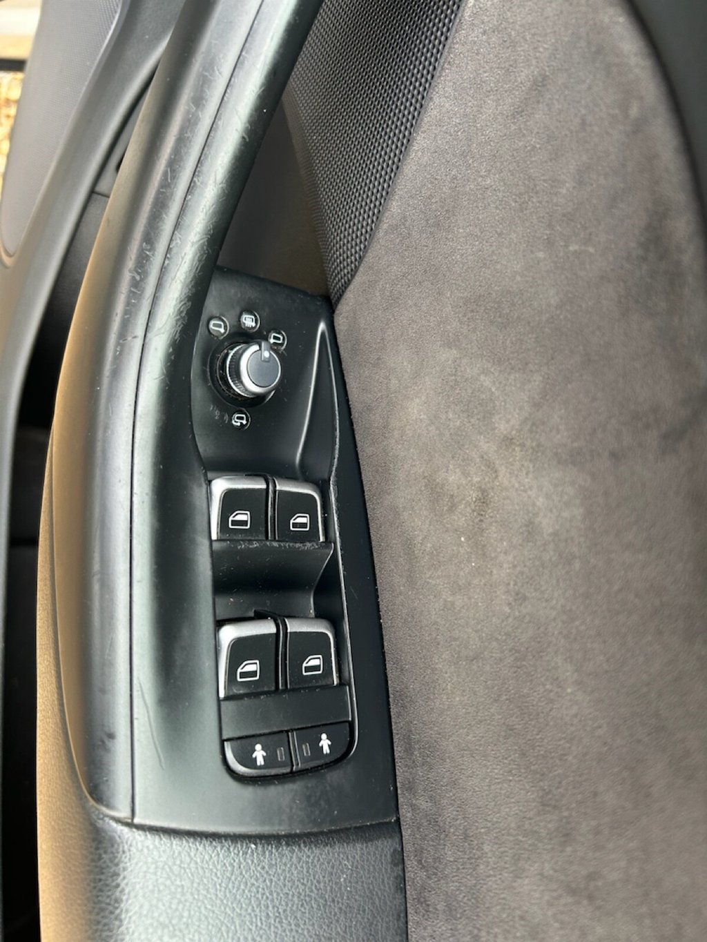 Used Audi Q3 2016 for sale - 76536056: Photo 30