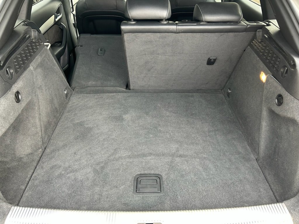 Used Audi Q3 2016 for sale - 76536056: Photo 32