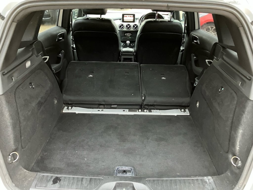 Used Mercedes-Benz B Class 2013 for sale - 76953975: Photo 10
