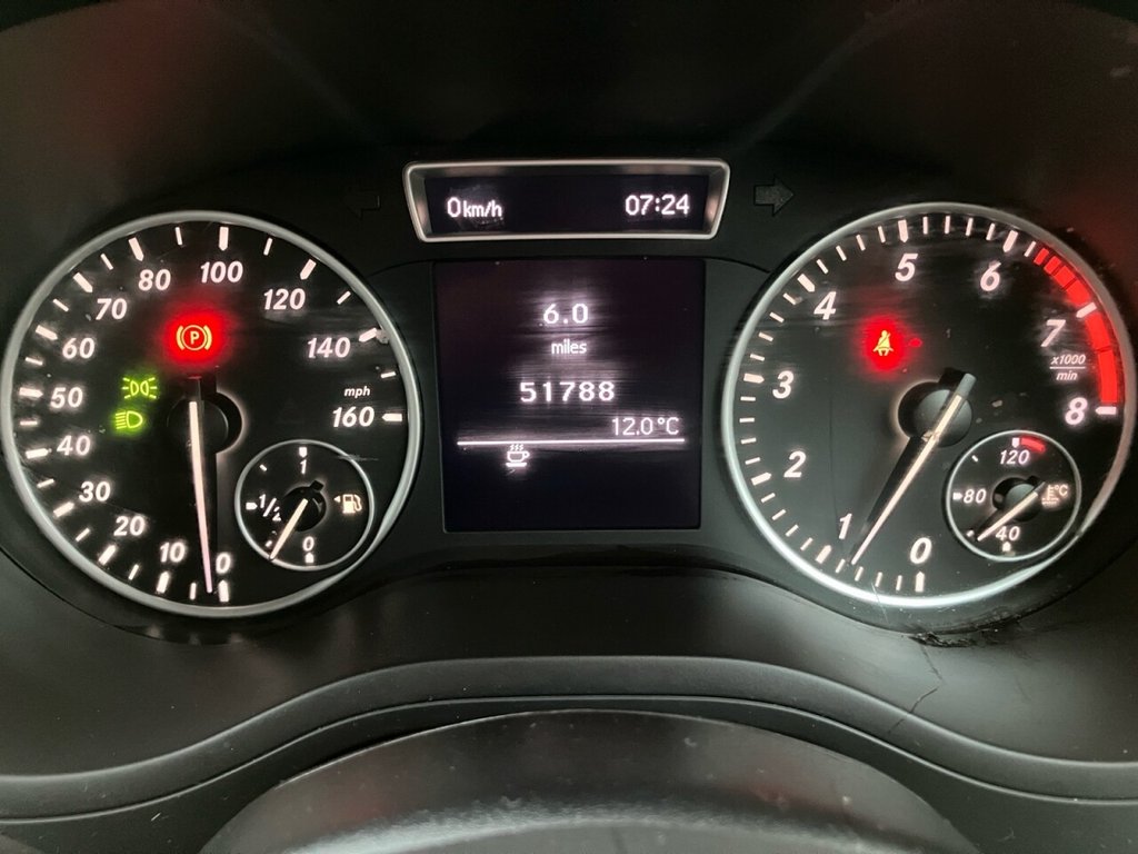 Used Mercedes-Benz B Class 2013 for sale - 76953975: Photo 24