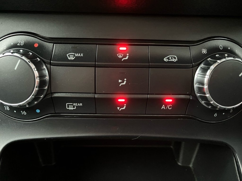 Used Mercedes-Benz B Class 2013 for sale - 76953975: Photo 29