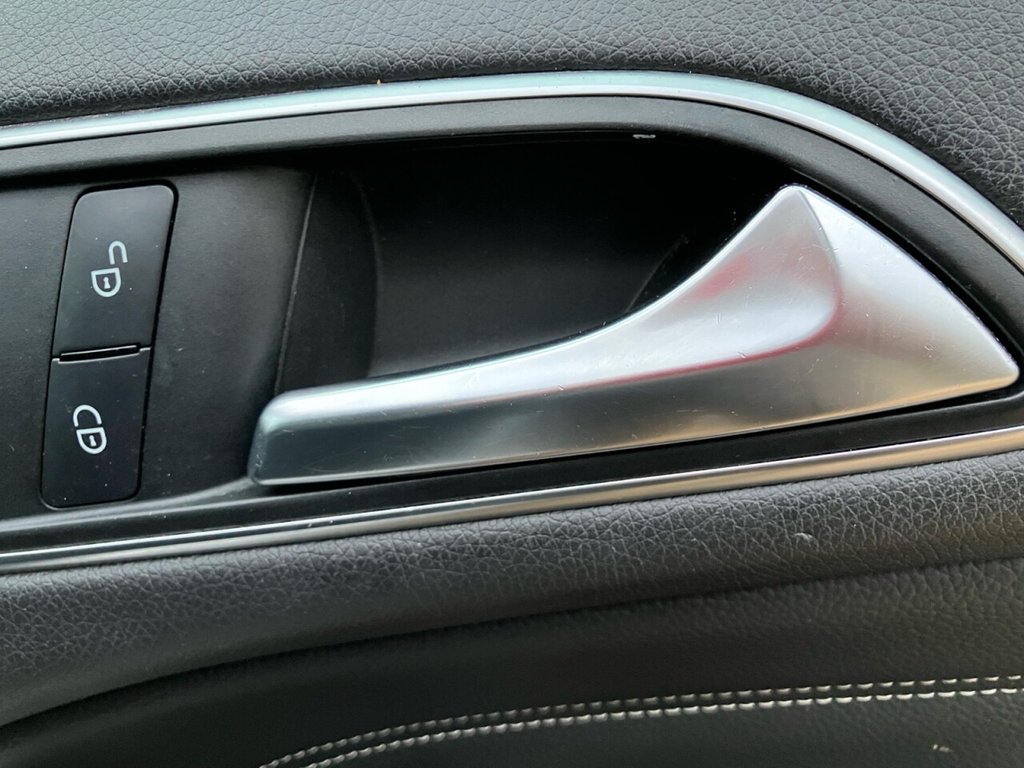 Used Mercedes-Benz B Class 2013 for sale - 76953975: Photo 33