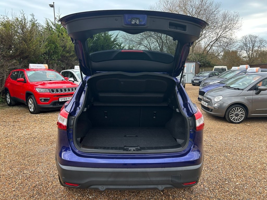 Used Nissan Qashqai 2016 for sale - 76496448: Photo 26