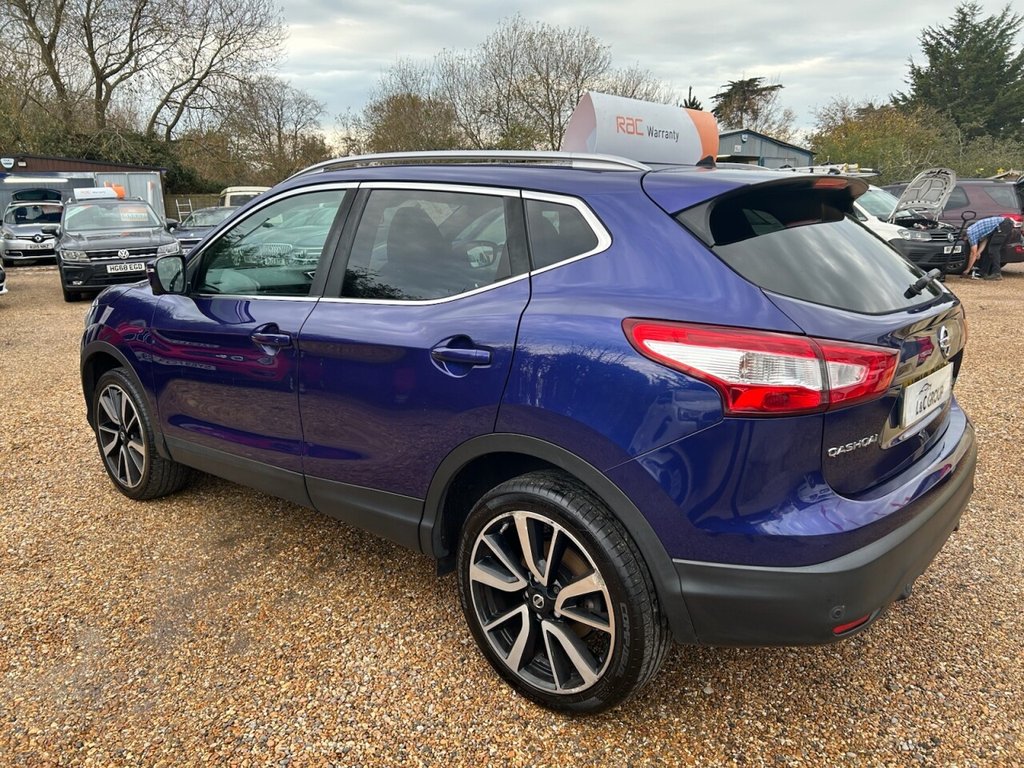 Used Nissan Qashqai 2016 for sale - 76496448: Photo 8